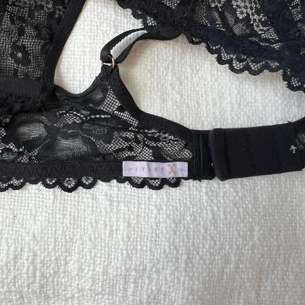 Savage x Fenty Floral Lace Unlined Bra size 36B - Picture 8 of 11